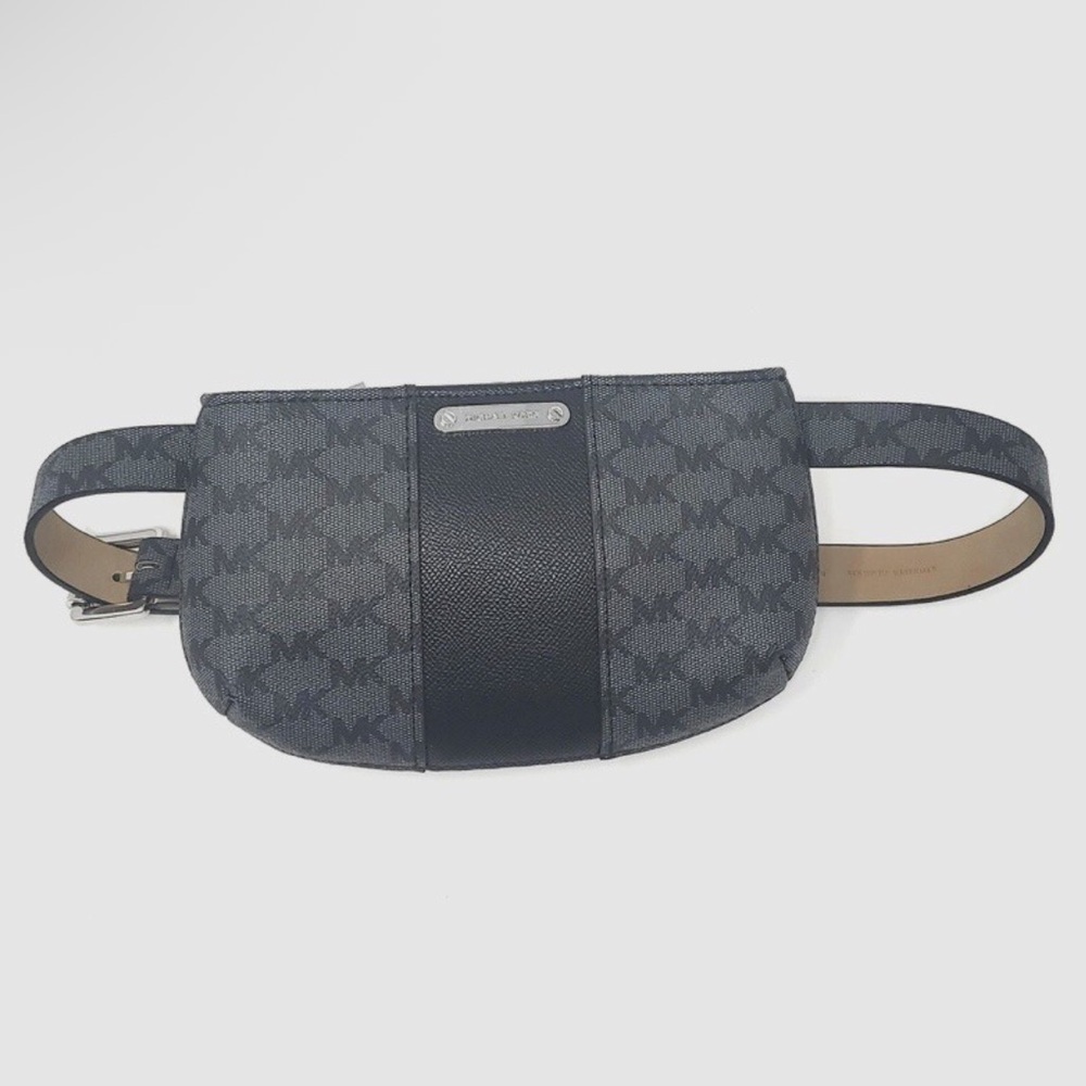 NWT Michael Kors Women’s Black Adjustable Belt Bag